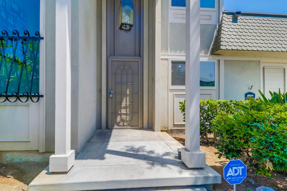 Virtual tour photo 8 of 45 for 3104 Orleans E