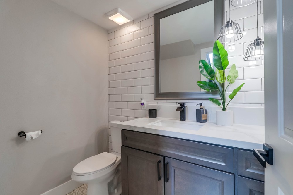 Virtual tour photo 21 of 45 for 3104 Orleans E