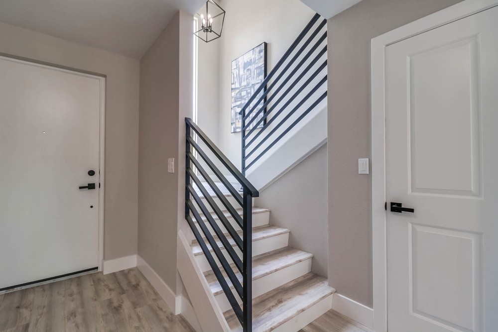 Virtual tour photo 23 of 45 for 3104 Orleans E
