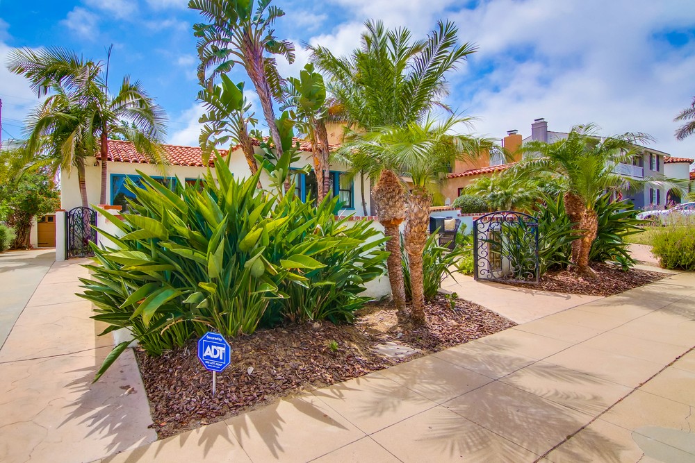 Virtual tour photo 4 of 37 for 3111 Elliott St