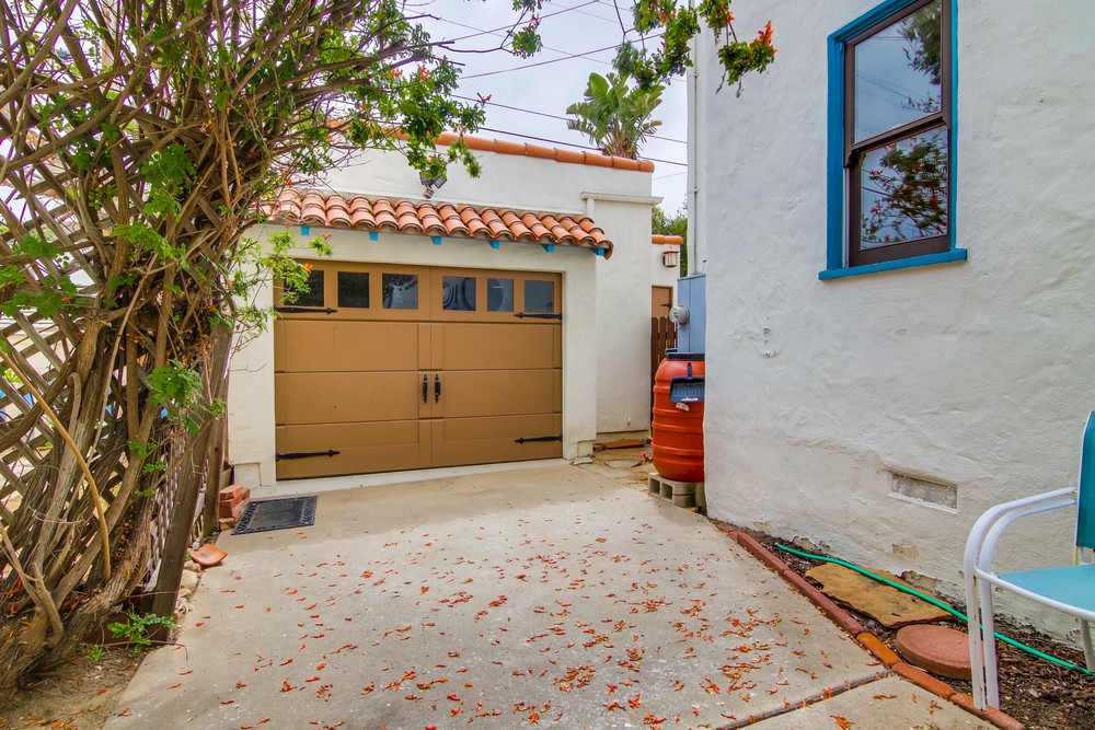 Virtual tour photo 32 of 37 for 3111 Elliott St