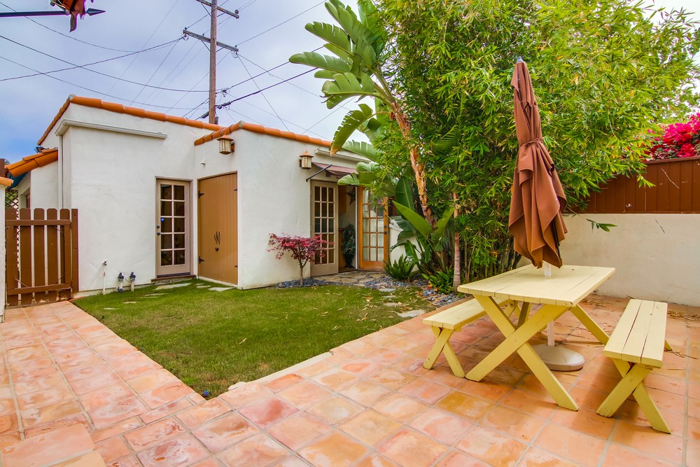 Virtual tour photo 34 of 37 for 3111 Elliott St