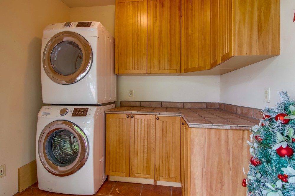 Virtual tour photo 35 of 37 for 3111 Elliott St
