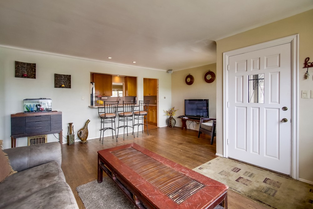 Virtual tour photo 9 of 75 for 3111 Meadow Grove Dr