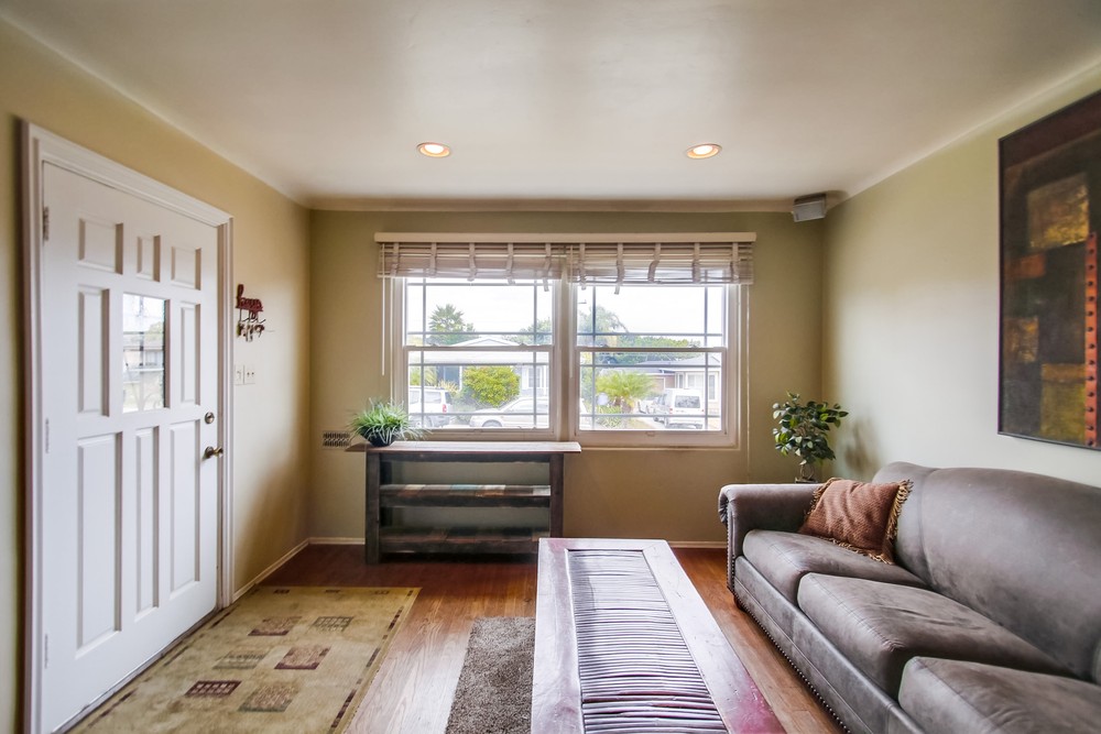 Virtual tour photo 11 of 75 for 3111 Meadow Grove Dr