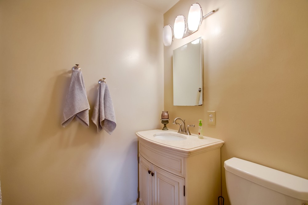 Virtual tour photo 32 of 75 for 3111 Meadow Grove Dr