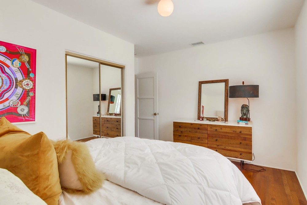 Virtual tour photo 35 of 55 for 3112 Hugo St