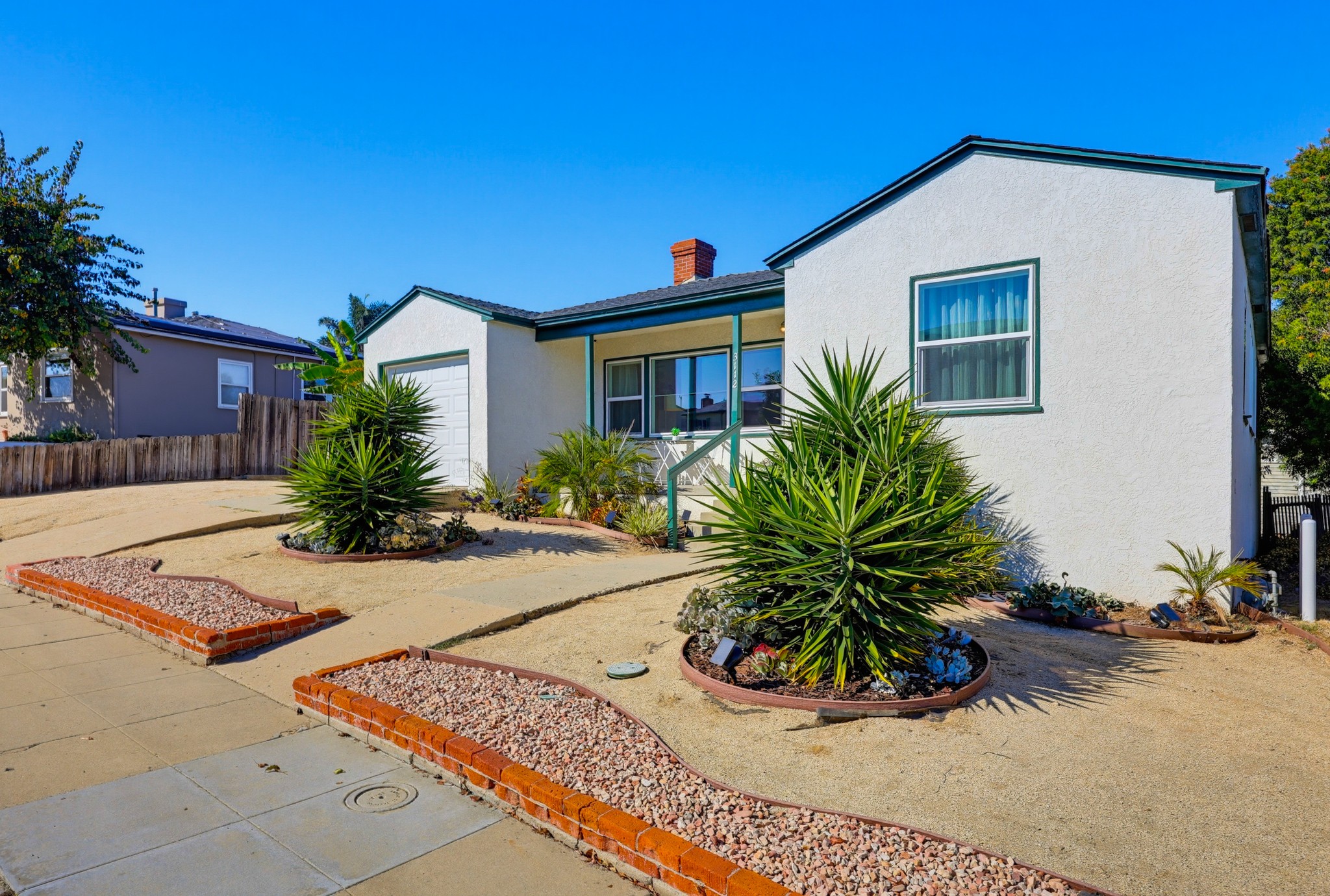 Virtual tour photo 5 of 75 for 3112 N Evergreen St
