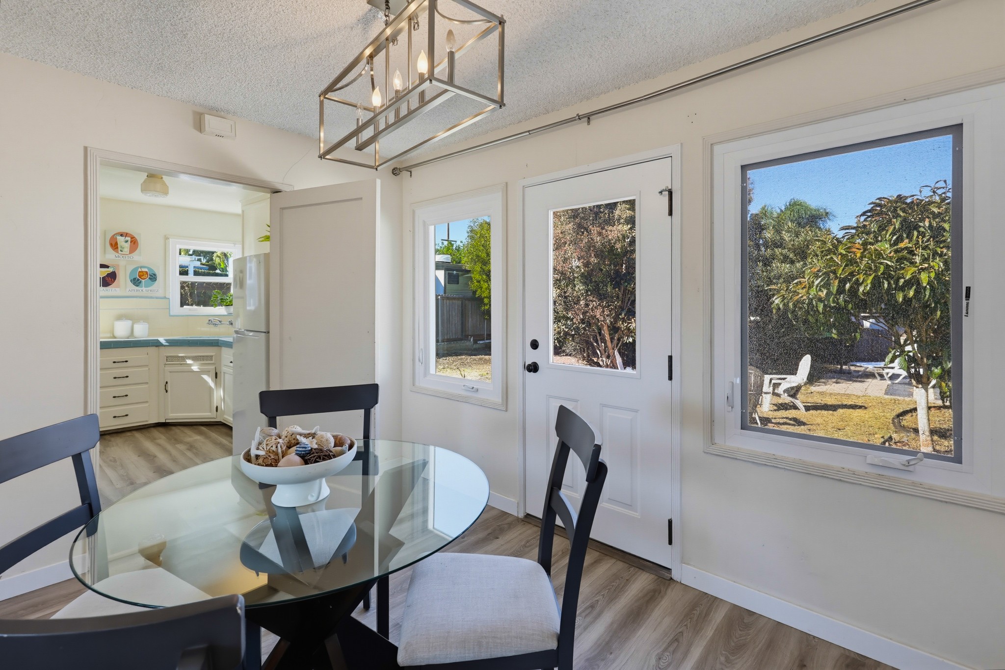 Virtual tour photo 12 of 75 for 3112 N Evergreen St