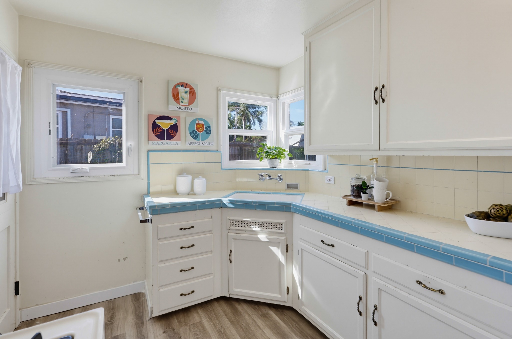 Virtual tour photo 19 of 75 for 3112 N Evergreen St