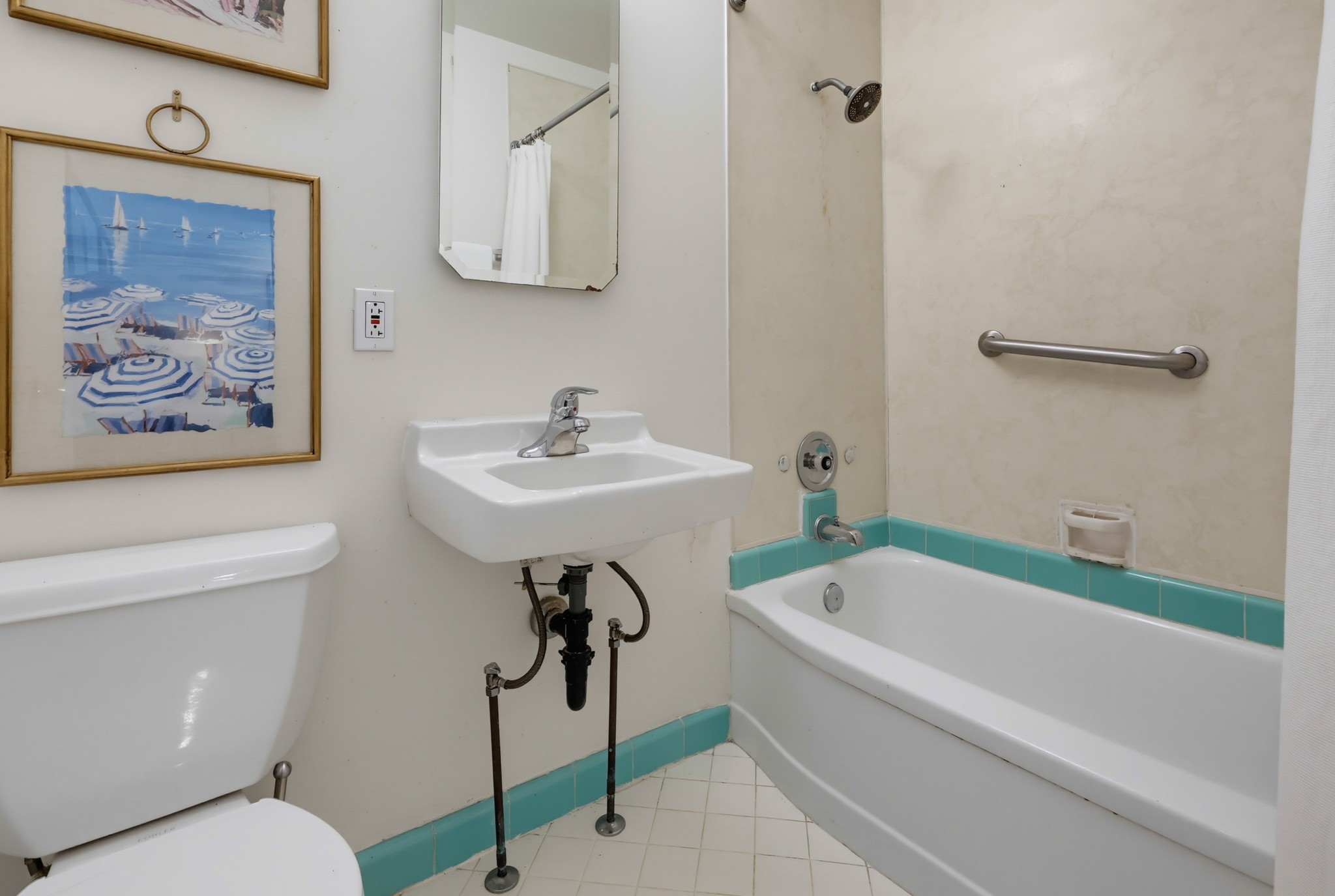 Virtual tour photo 42 of 75 for 3112 N Evergreen St
