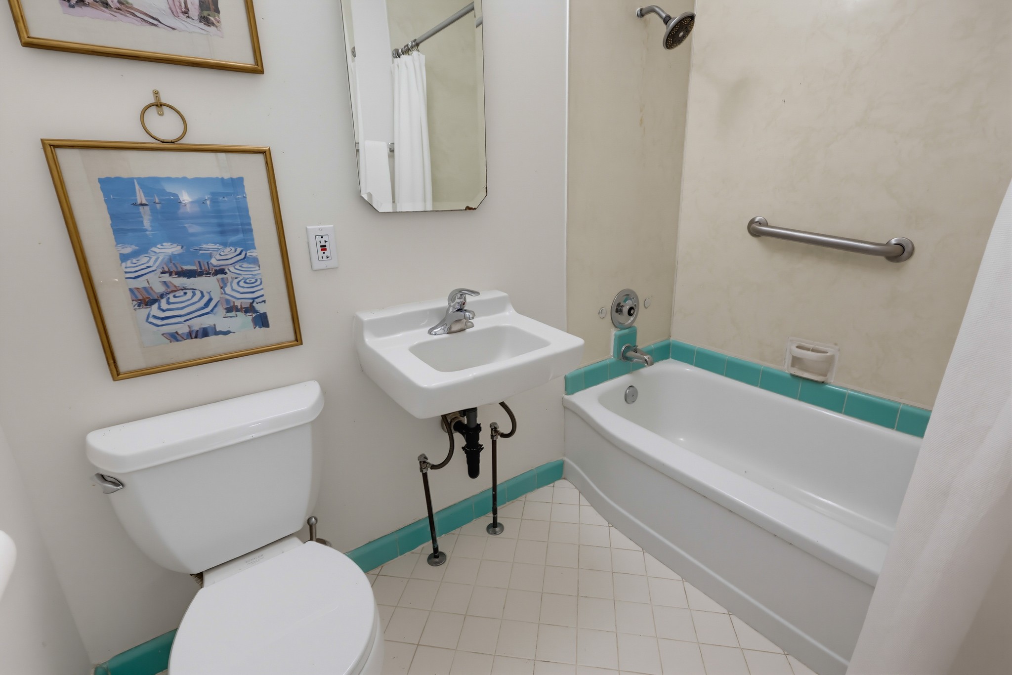 Virtual tour photo 44 of 75 for 3112 N Evergreen St