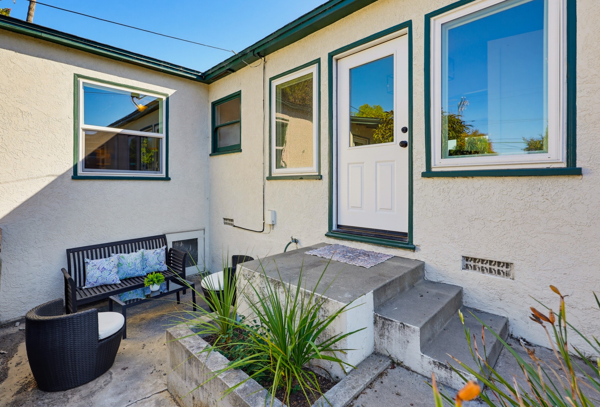 Virtual tour photo 45 of 75 for 3112 N Evergreen St
