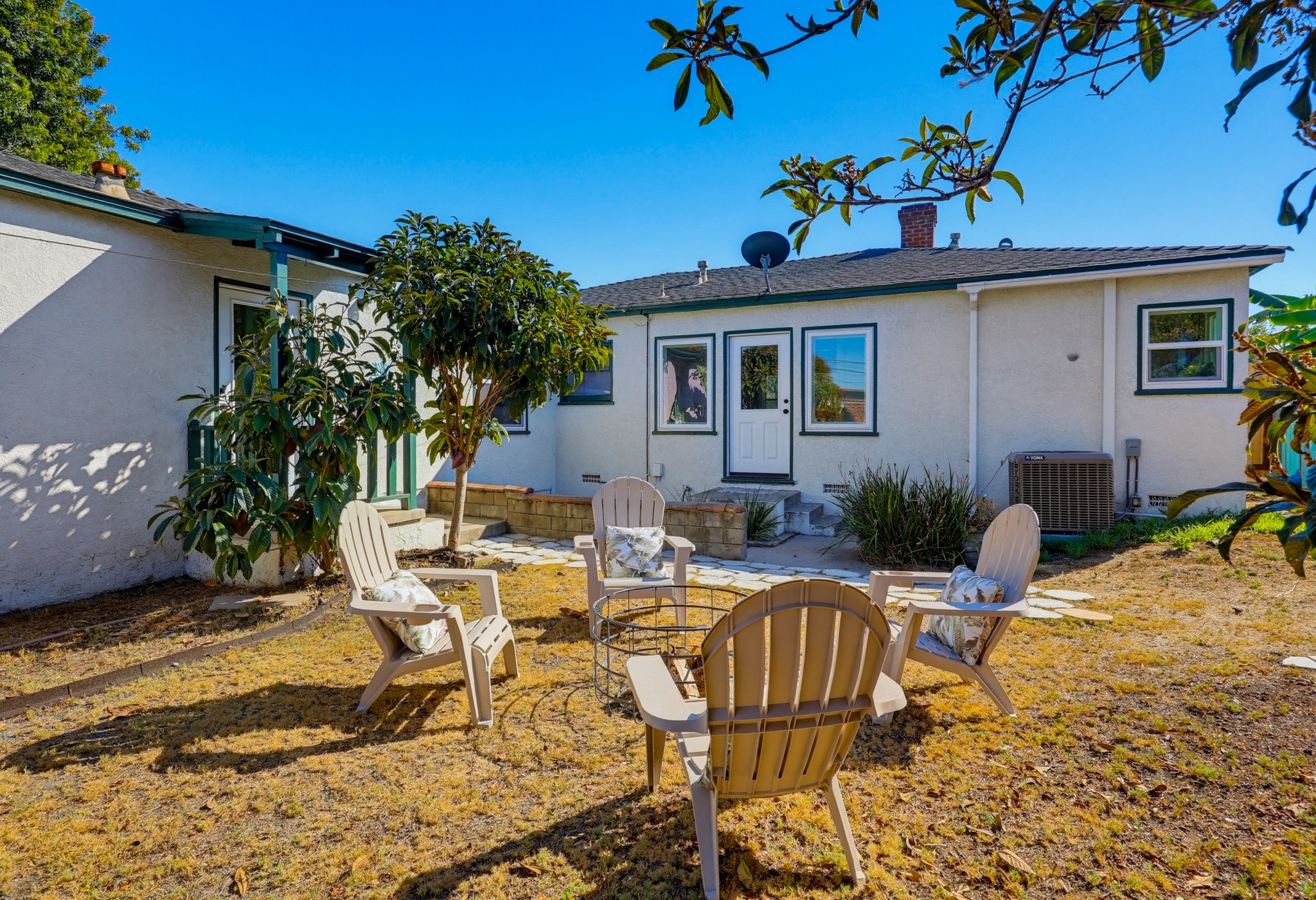 Virtual tour photo 52 of 75 for 3112 N Evergreen St