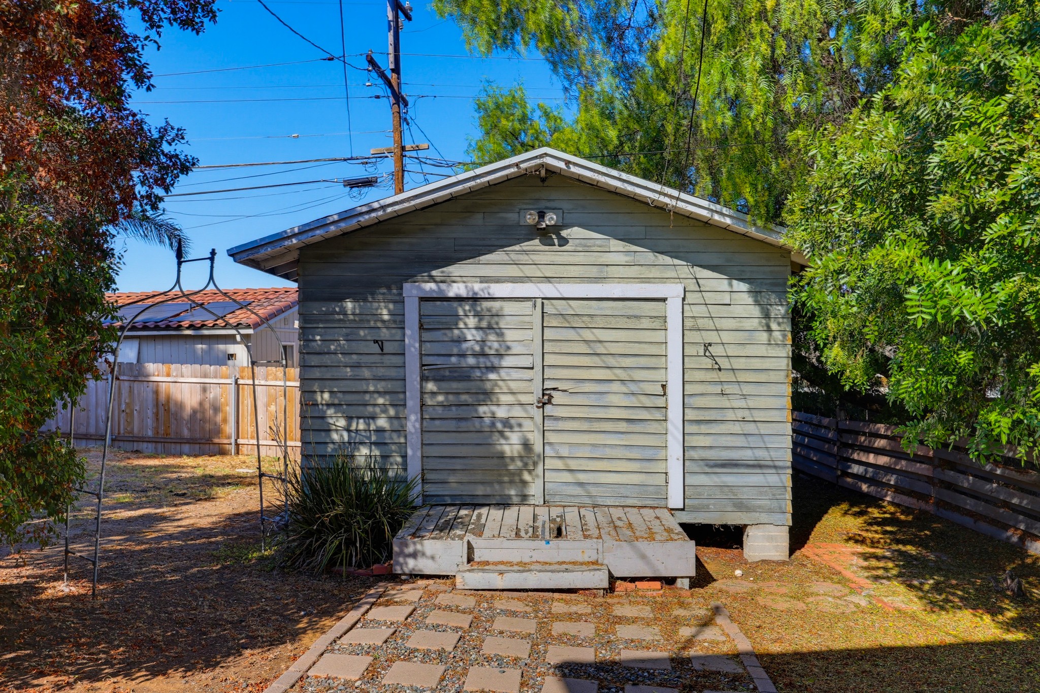 Virtual tour photo 69 of 75 for 3112 N Evergreen St