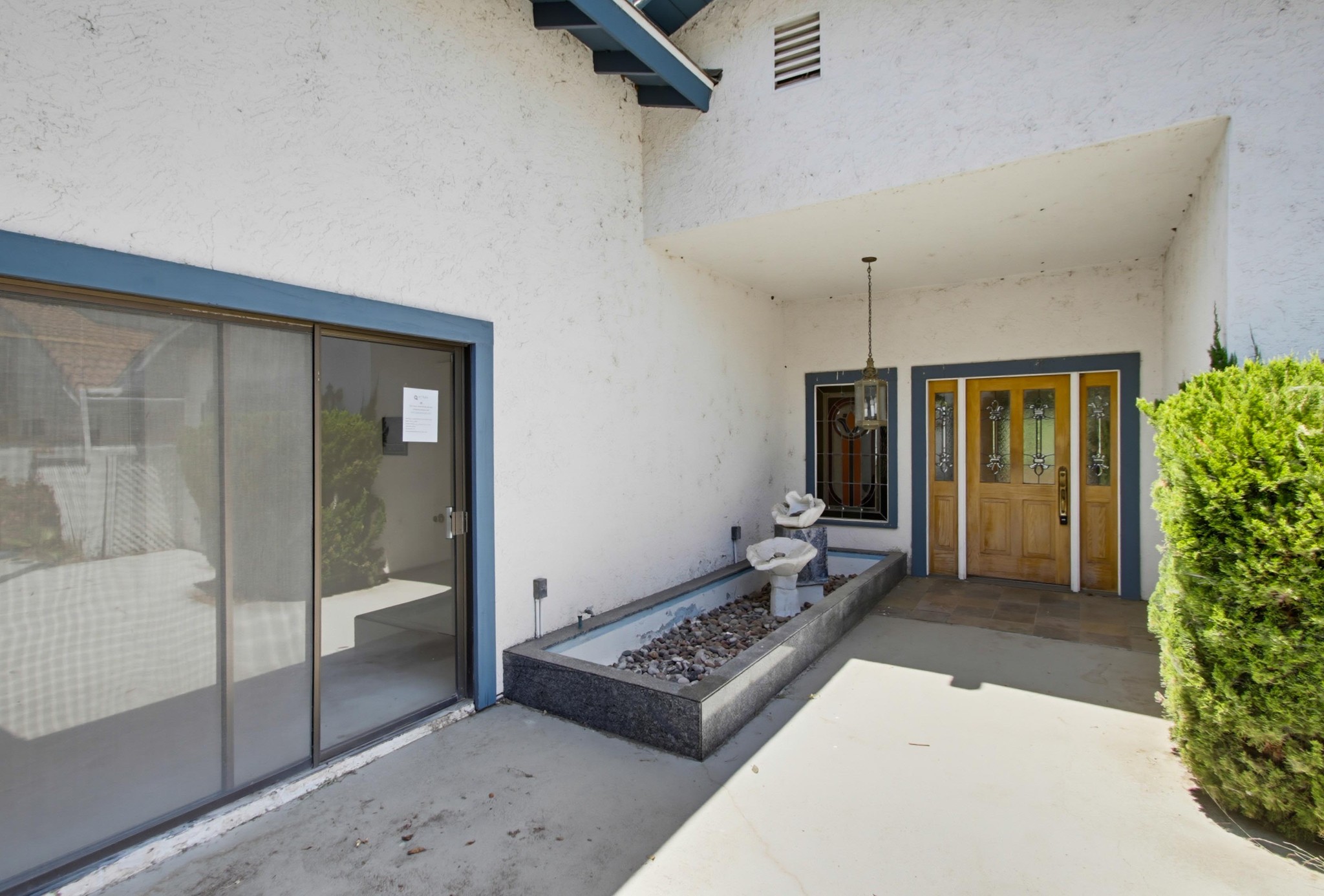 Virtual tour photo 8 of 60 for 31122 Old River Rd
