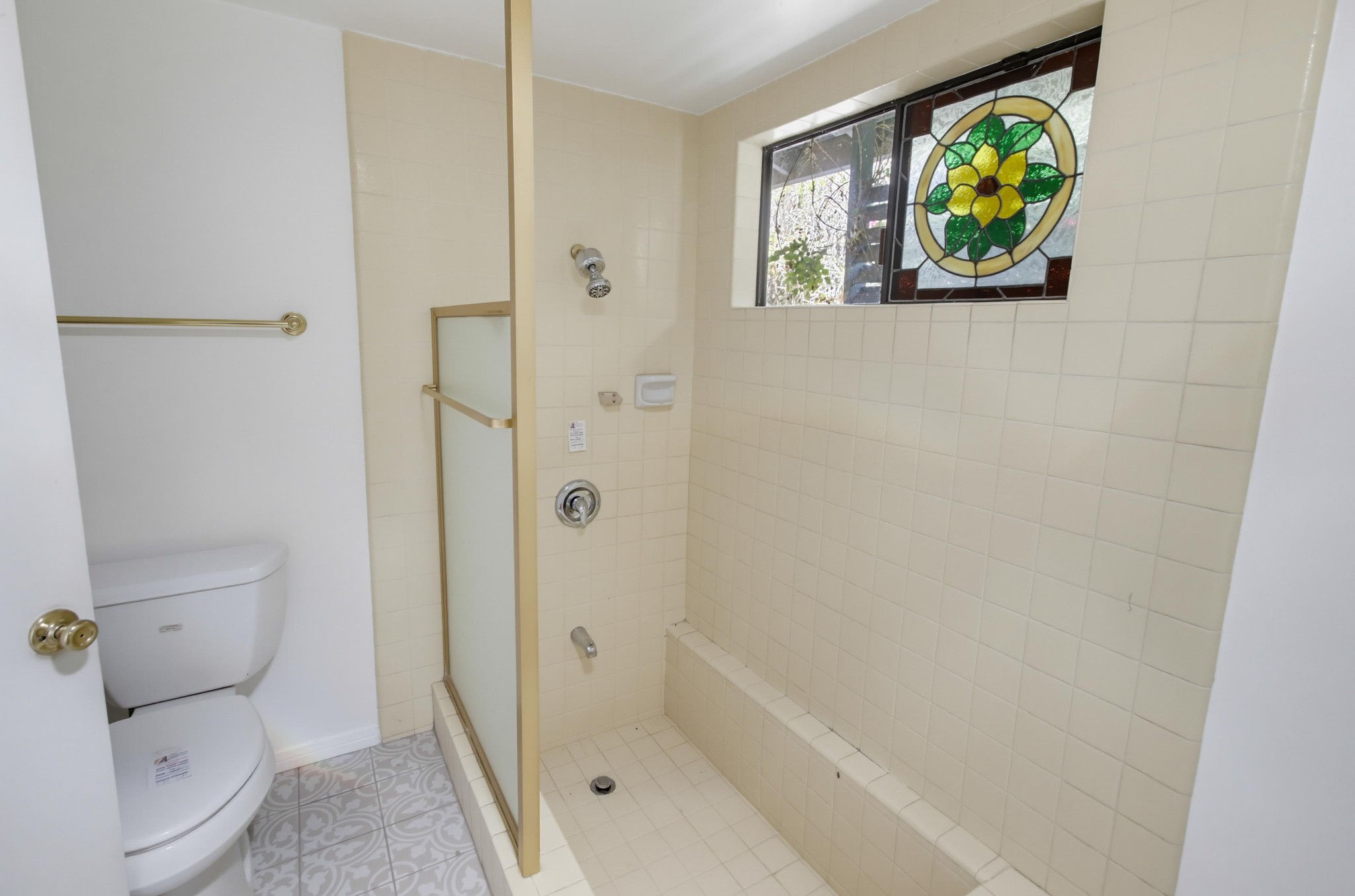 Virtual tour photo 32 of 60 for 31122 Old River Rd