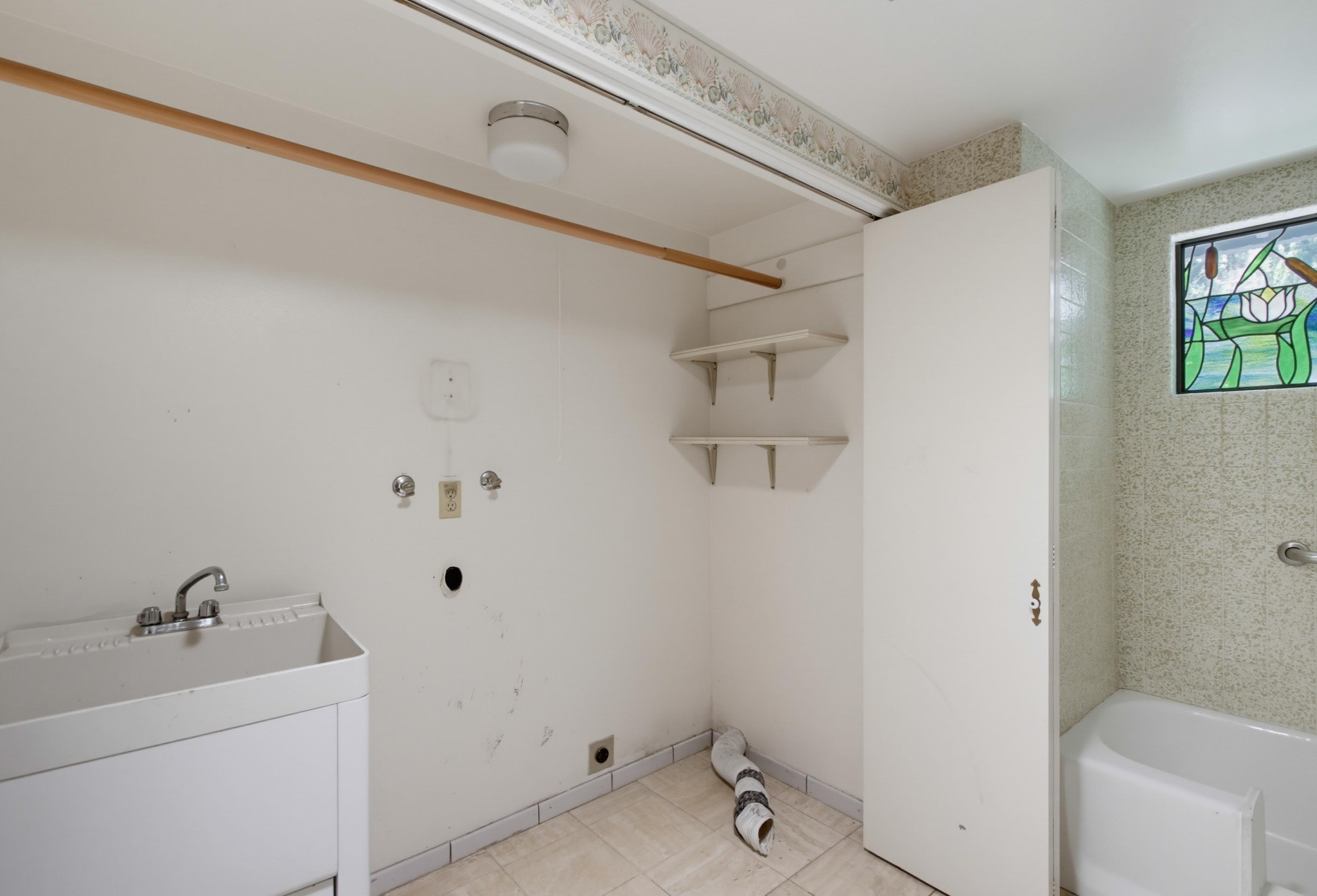 Virtual tour photo 36 of 60 for 31122 Old River Rd