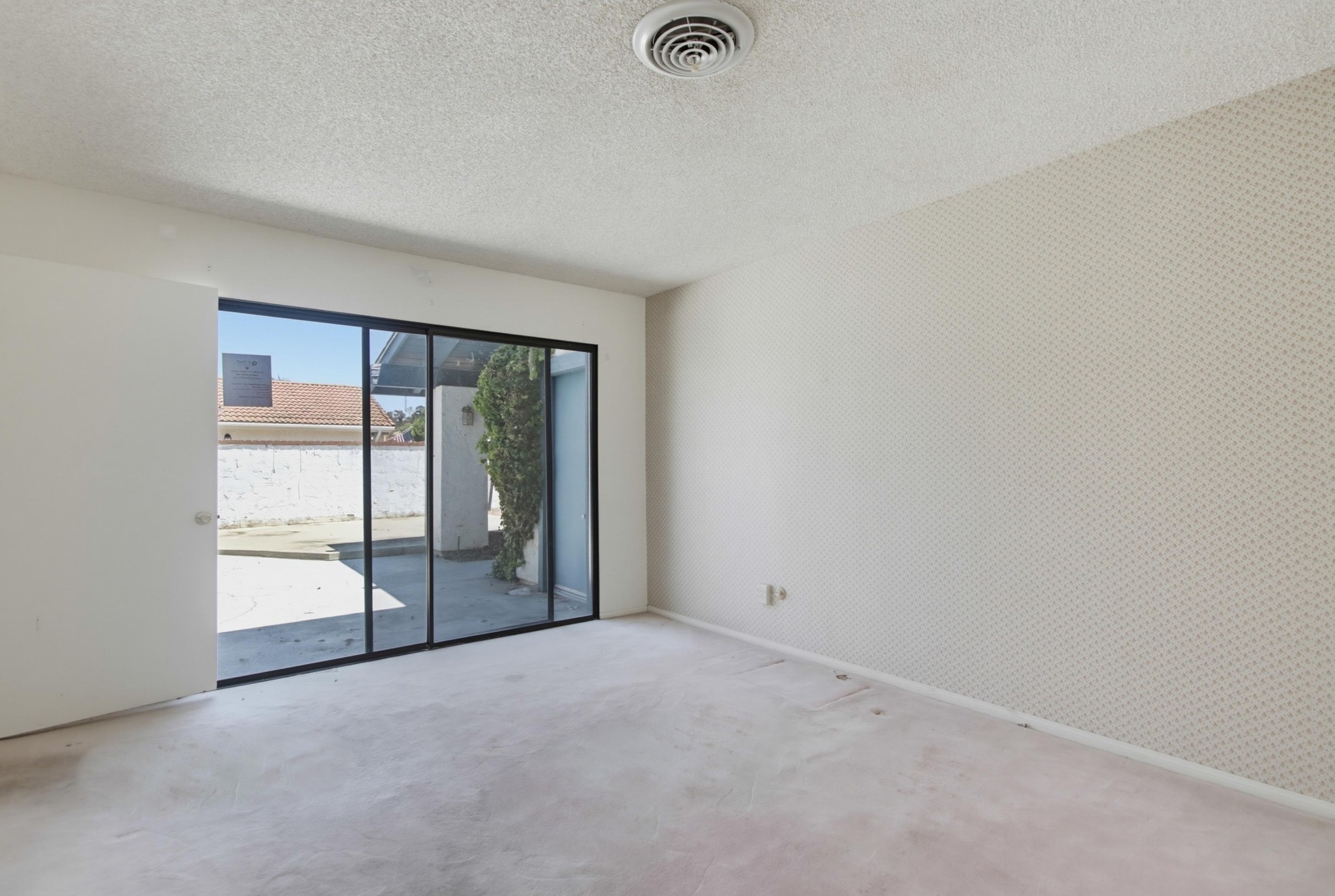 Virtual tour photo 39 of 60 for 31122 Old River Rd