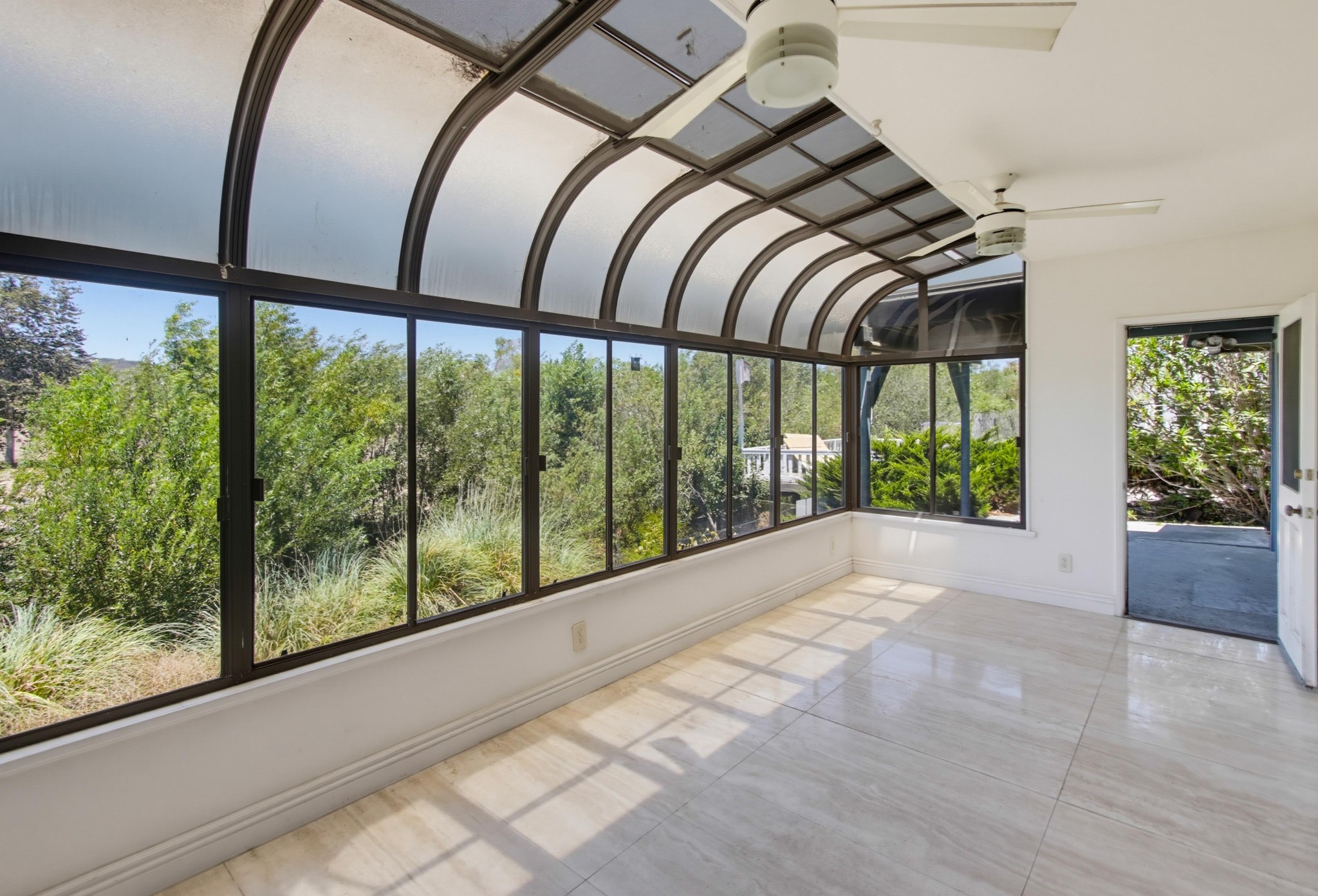 Virtual tour photo 48 of 60 for 31122 Old River Rd