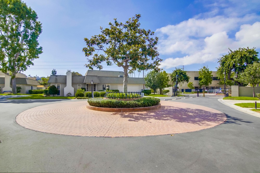 Virtual tour photo 6 of 38 for 3113 Orleans E