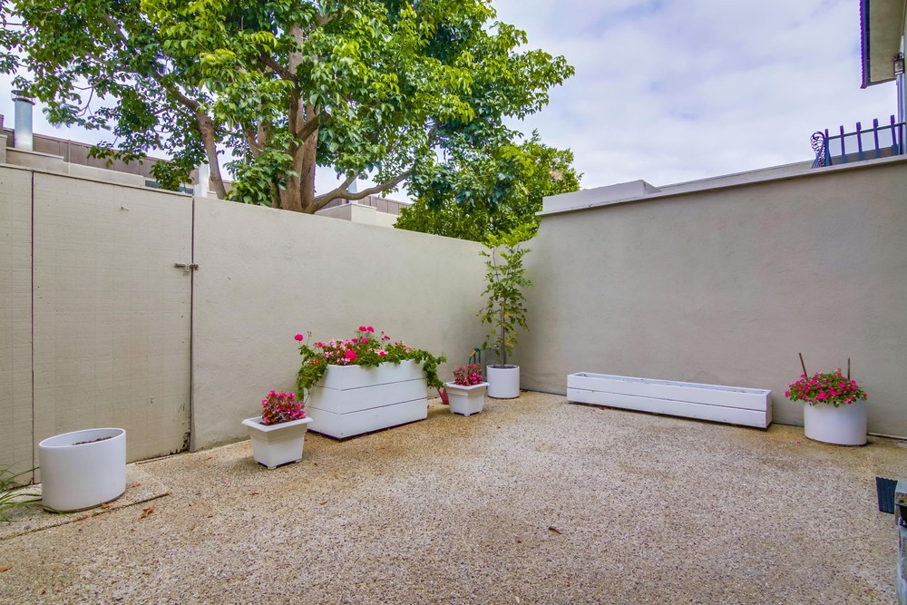 Virtual tour photo 34 of 38 for 3113 Orleans E