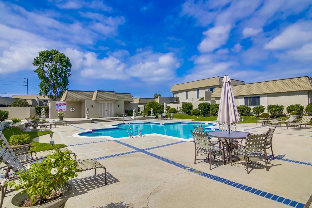 Virtual tour photo 39 of 38 for 3113 Orleans E