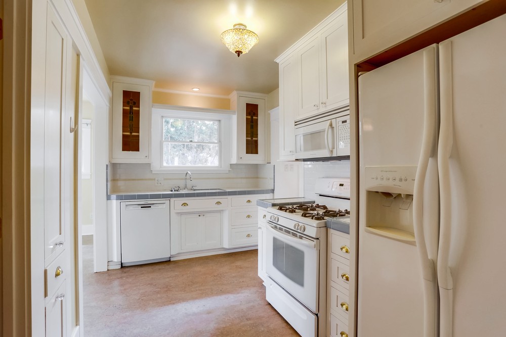 Virtual tour photo 15 of 38 for 3115 Dale St