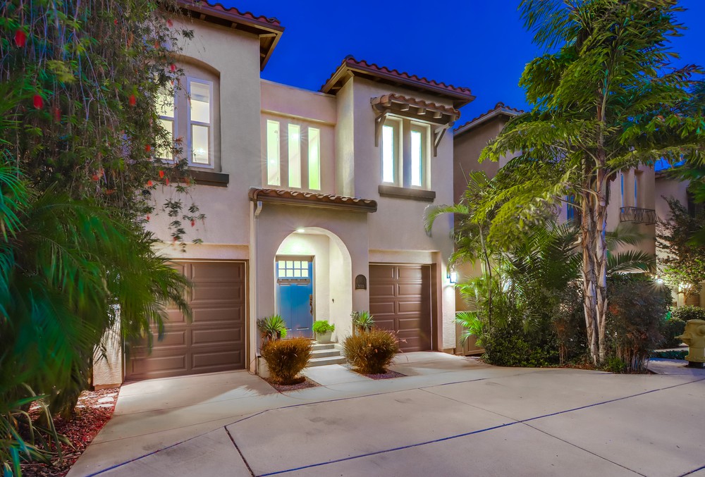 Virtual tour photo 4 of 65 for 3115 Third Ave