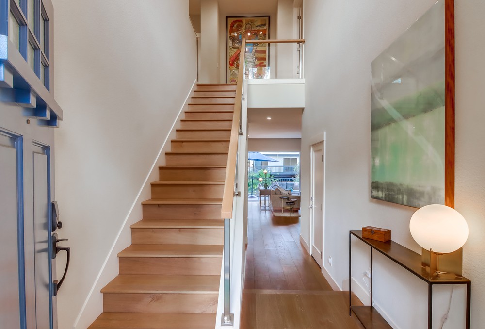 Virtual tour photo 12 of 65 for 3115 Third Ave