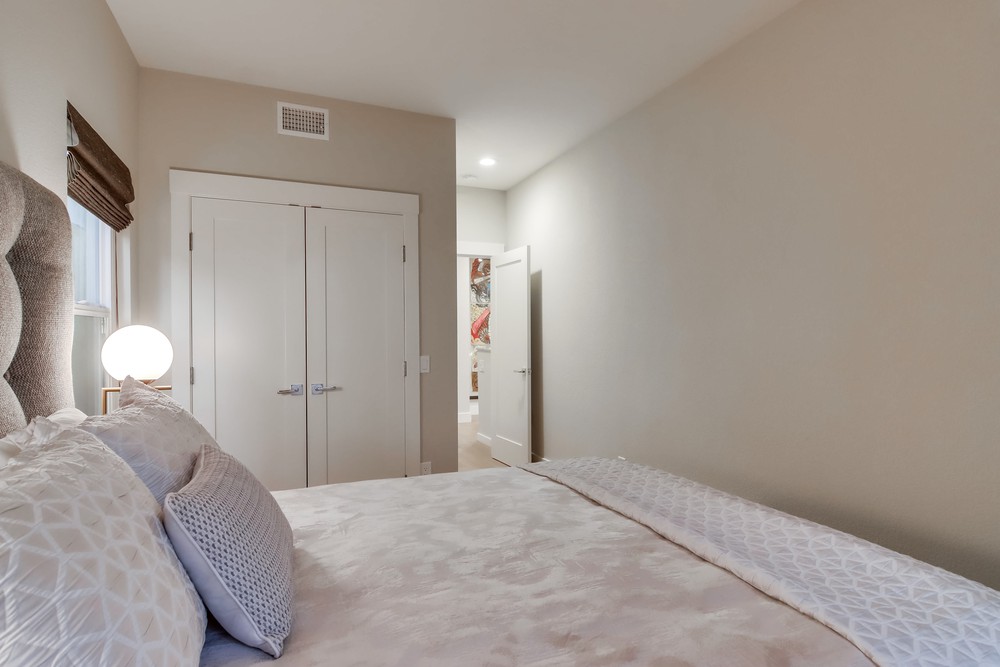 Virtual tour photo 50 of 65 for 3115 Third Ave