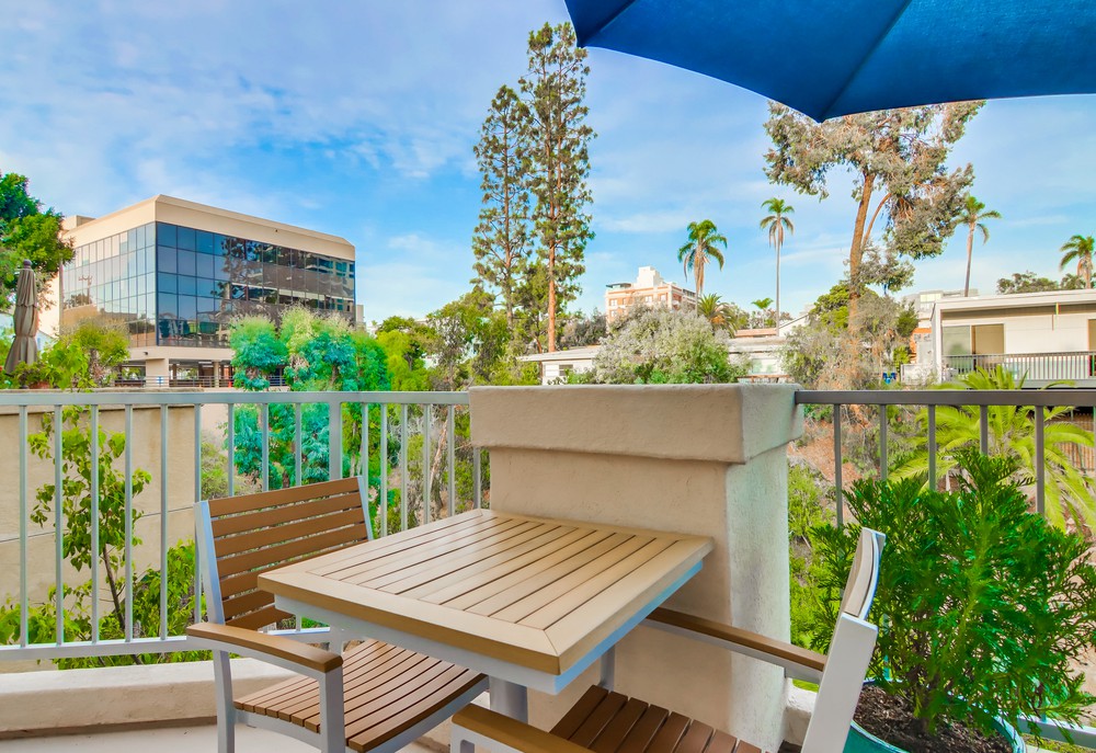 Virtual tour photo 64 of 65 for 3115 Third Ave