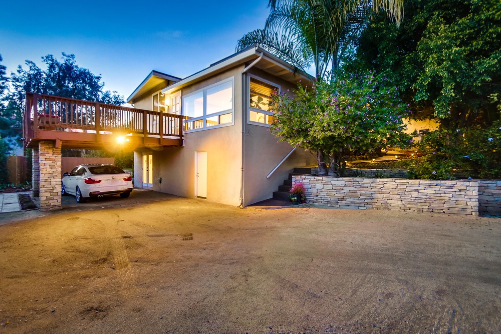 Virtual tour photo 5 of 176 for 3116 Broadway