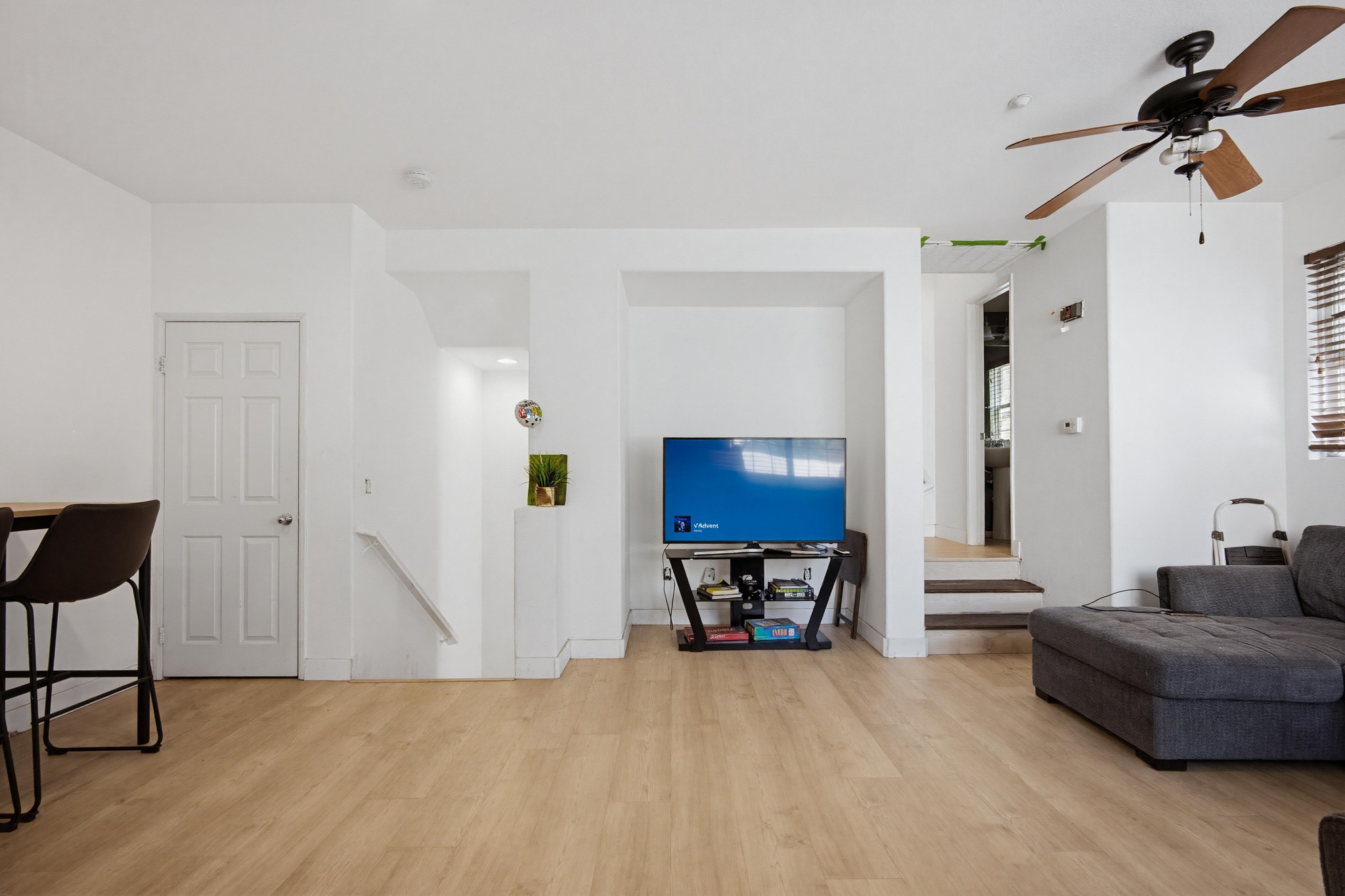 Virtual tour photo 8 of 40 for 31173 Strawberry Tree Ln