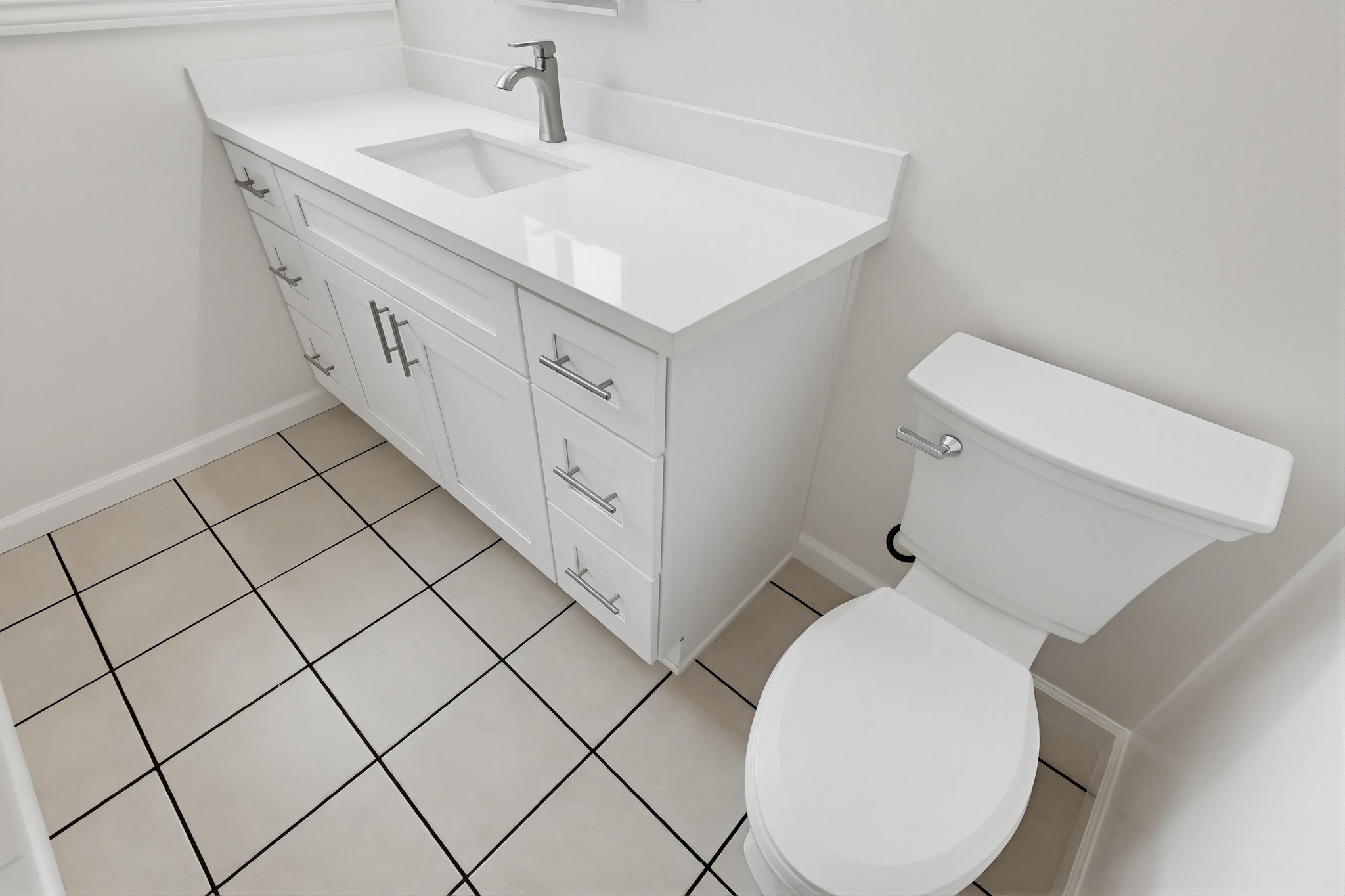 Virtual tour photo 27 of 35 for 312 Raymondale Dr f