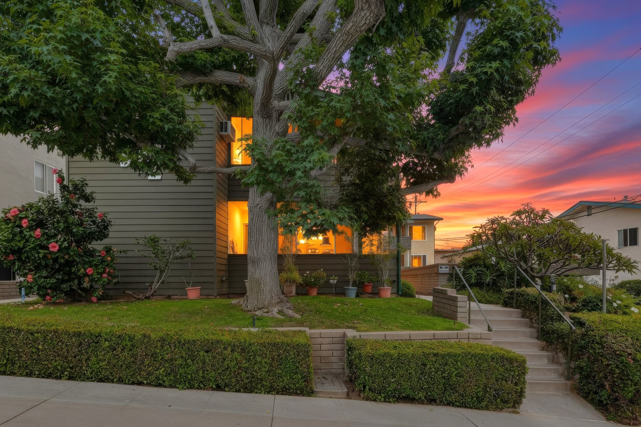 Virtual tour photo 36 of 35 for 312 Raymondale Dr f