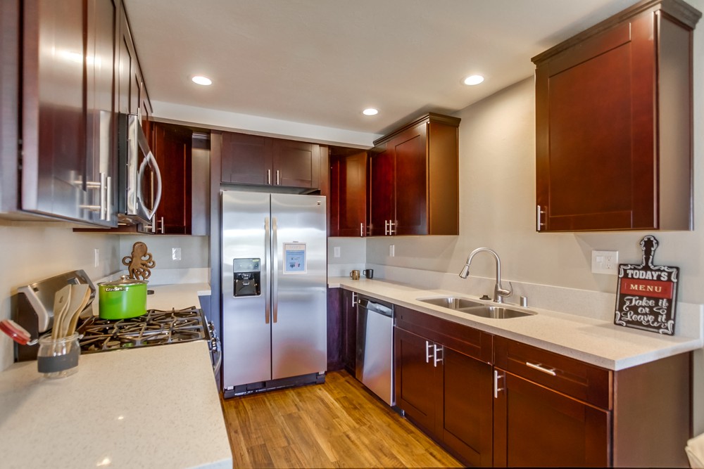 Virtual tour photo 10 of 32 for 3120 46th St