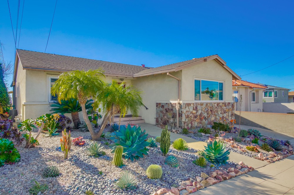 Virtual tour photo 3 of 38 for 3120 Horton Ave