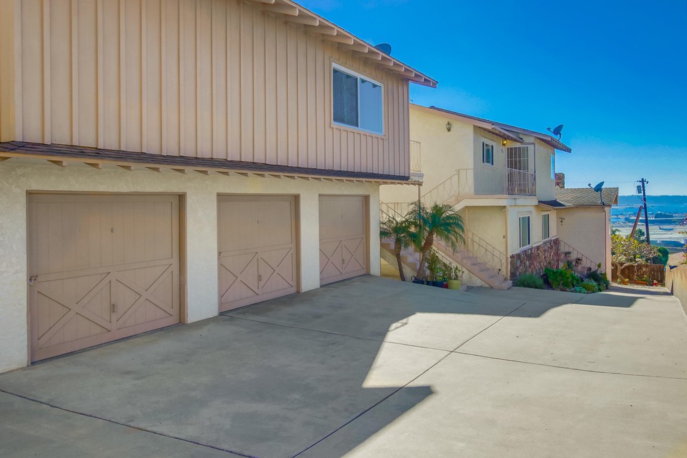 Virtual tour photo 5 of 38 for 3120 Horton Ave
