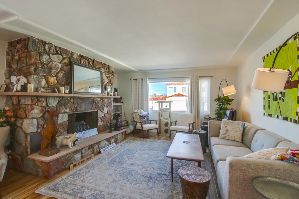 Virtual tour photo 11 of 38 for 3120 Horton Ave