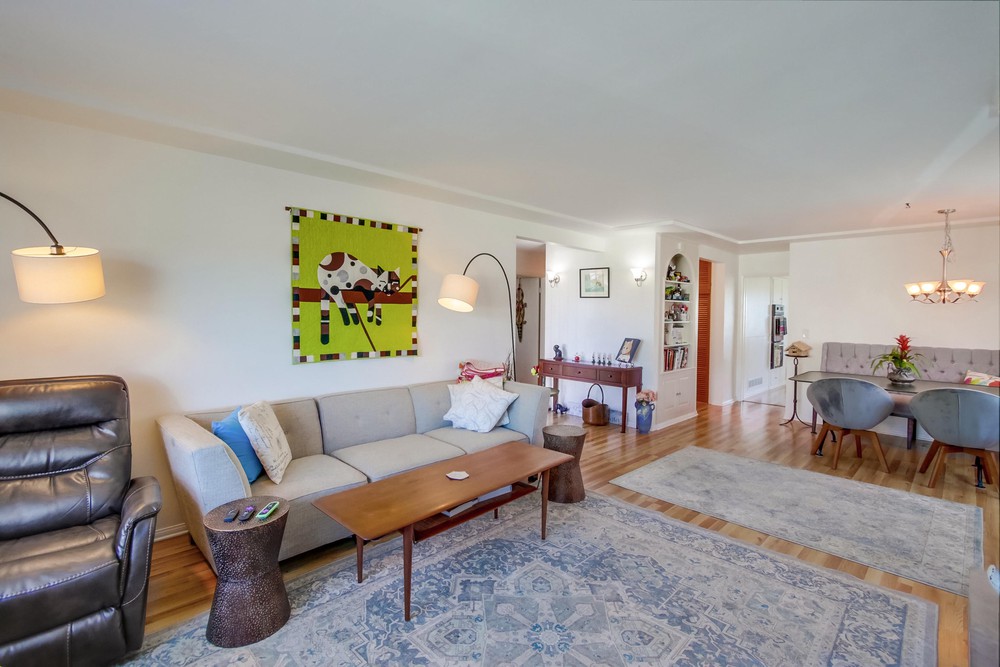 Virtual tour photo 13 of 38 for 3120 Horton Ave