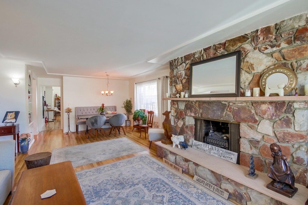 Virtual tour photo 14 of 38 for 3120 Horton Ave