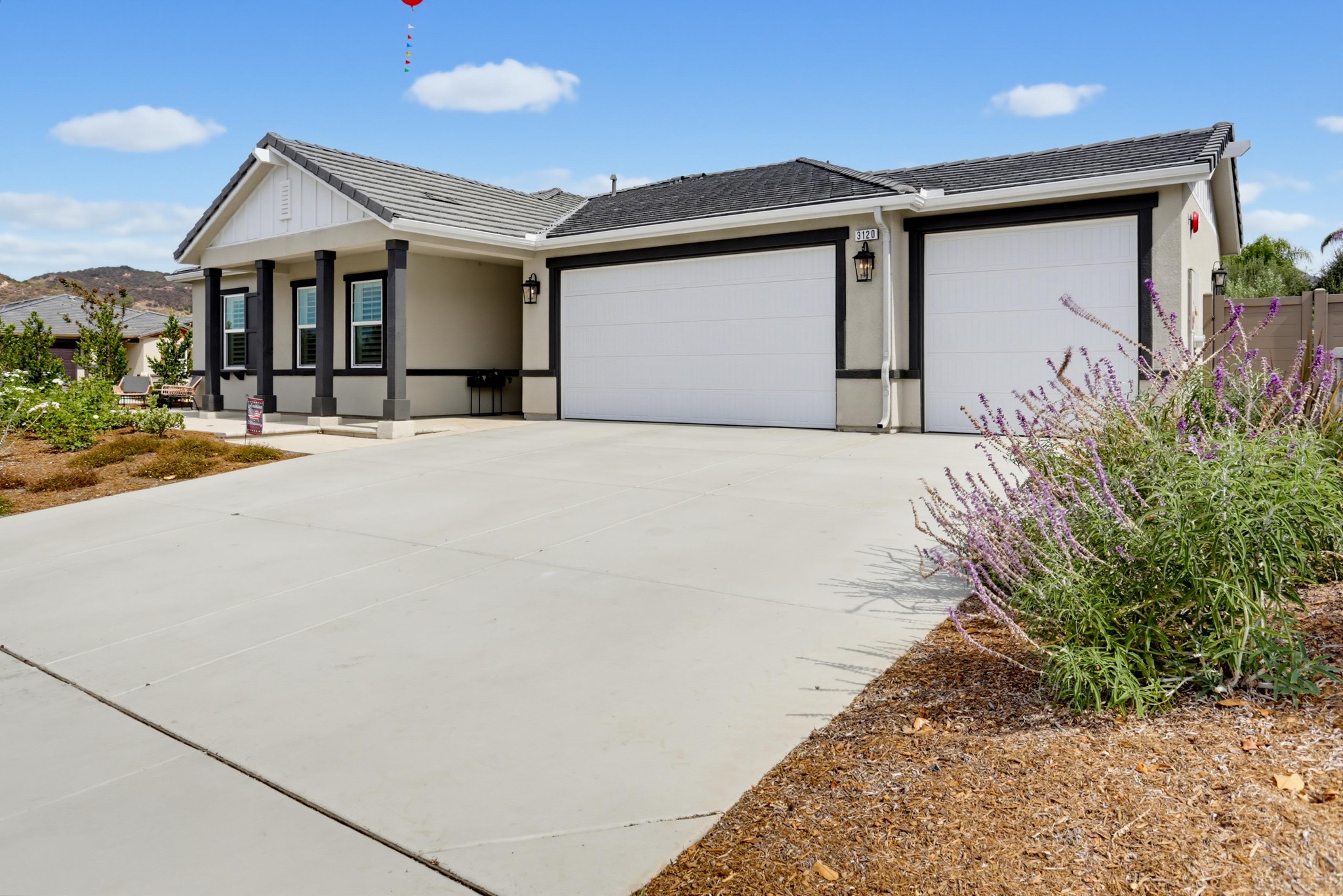 Virtual tour photo 4 of 49 for 3120 Shue Pl