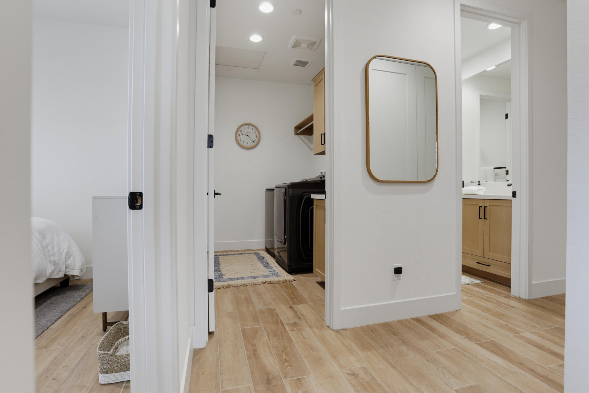 Virtual tour photo 29 of 49 for 3120 Shue Pl