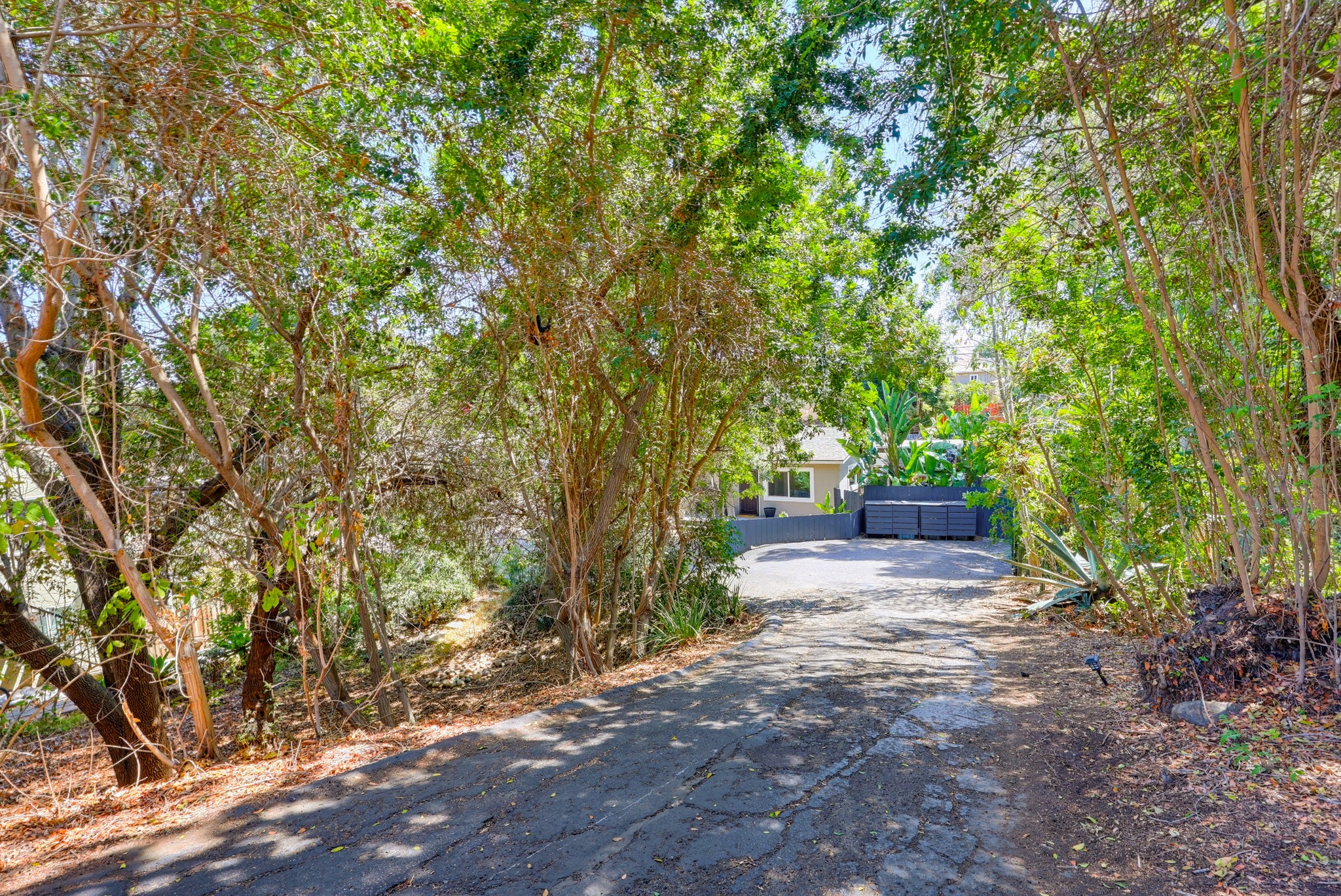 Virtual tour photo 5 of 82 for 3121 Boundary St