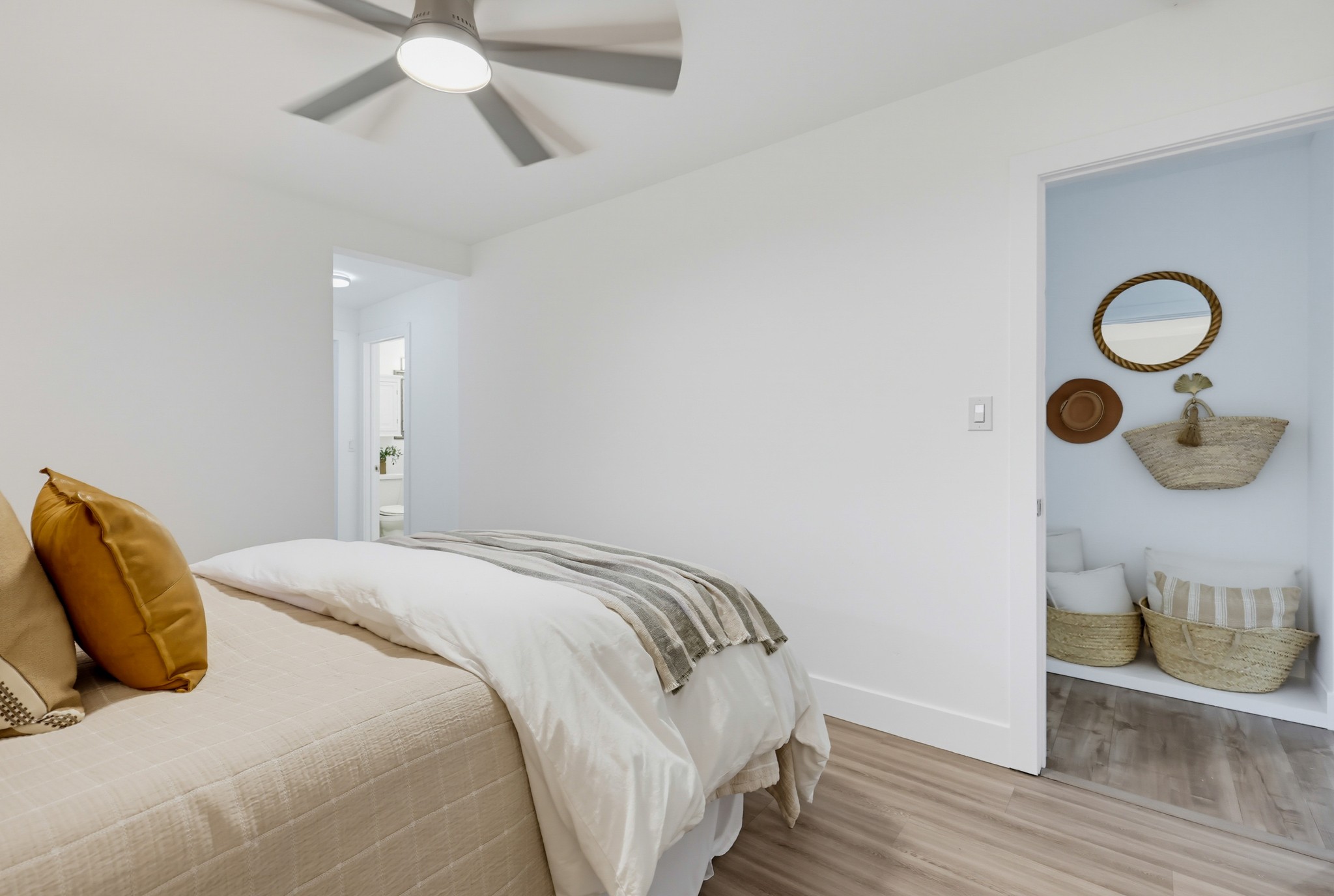 Virtual tour photo 49 of 82 for 3121 Boundary St