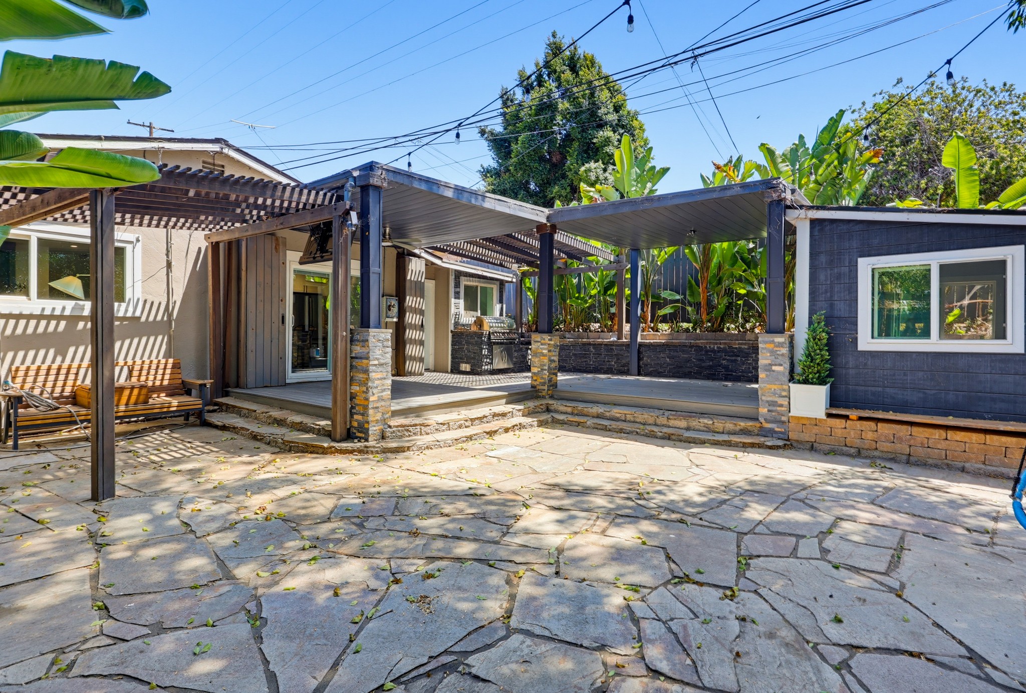 Virtual tour photo 67 of 82 for 3121 Boundary St