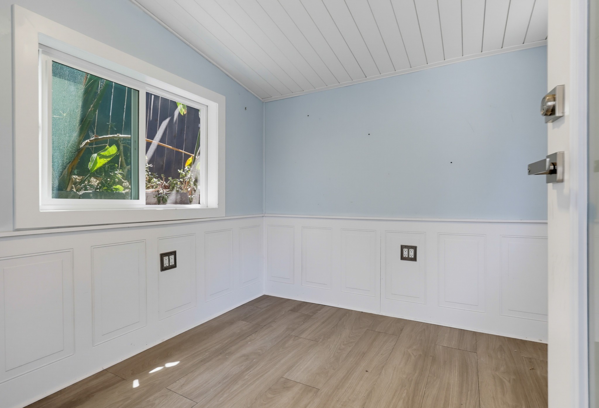 Virtual tour photo 70 of 82 for 3121 Boundary St