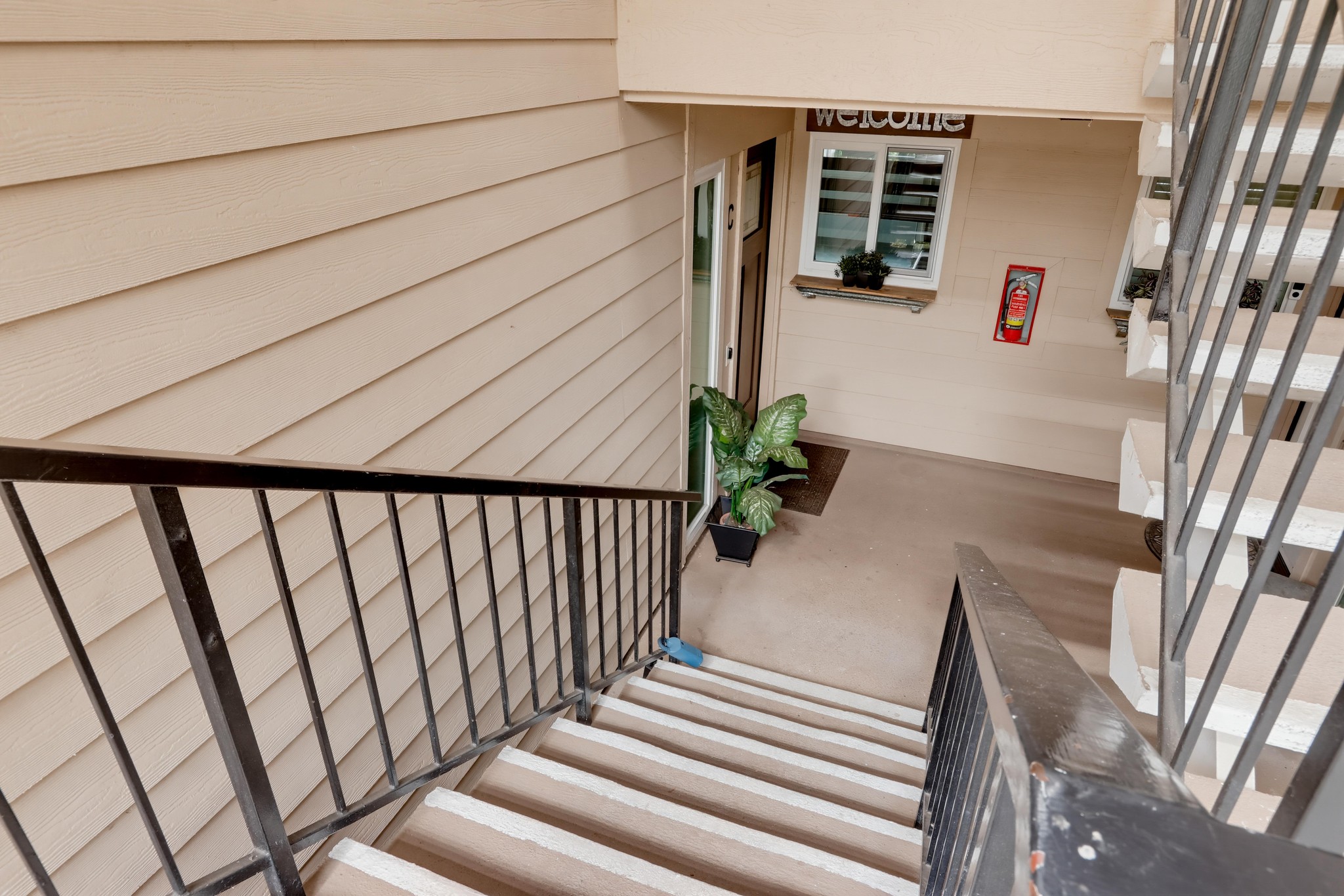 Virtual tour photo 8 of 71 for 3123 Via Serena N Unit C