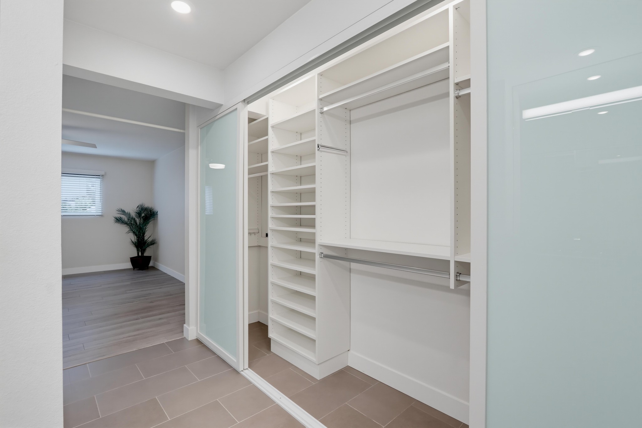 Virtual tour photo 59 of 71 for 3123 Via Serena N Unit C